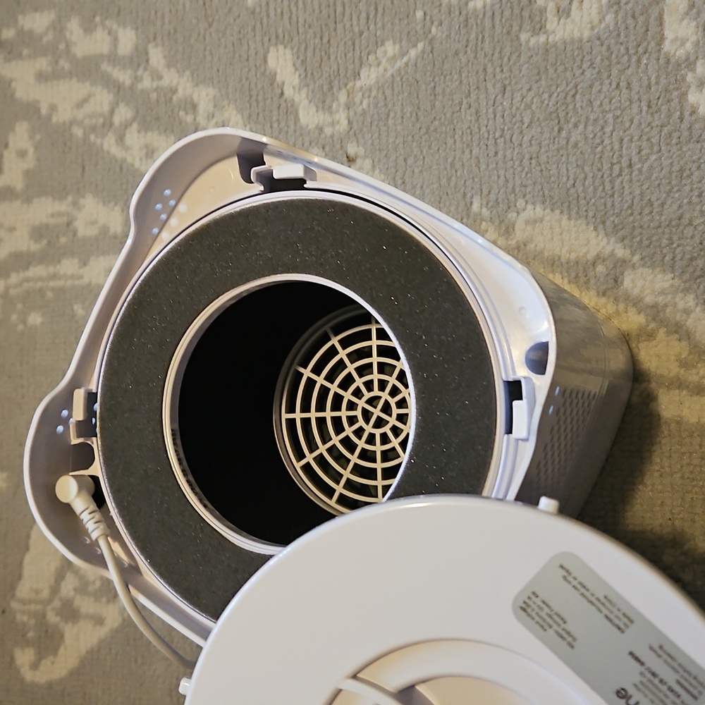 Home Compact Air Purifier - Picture 6 of 7